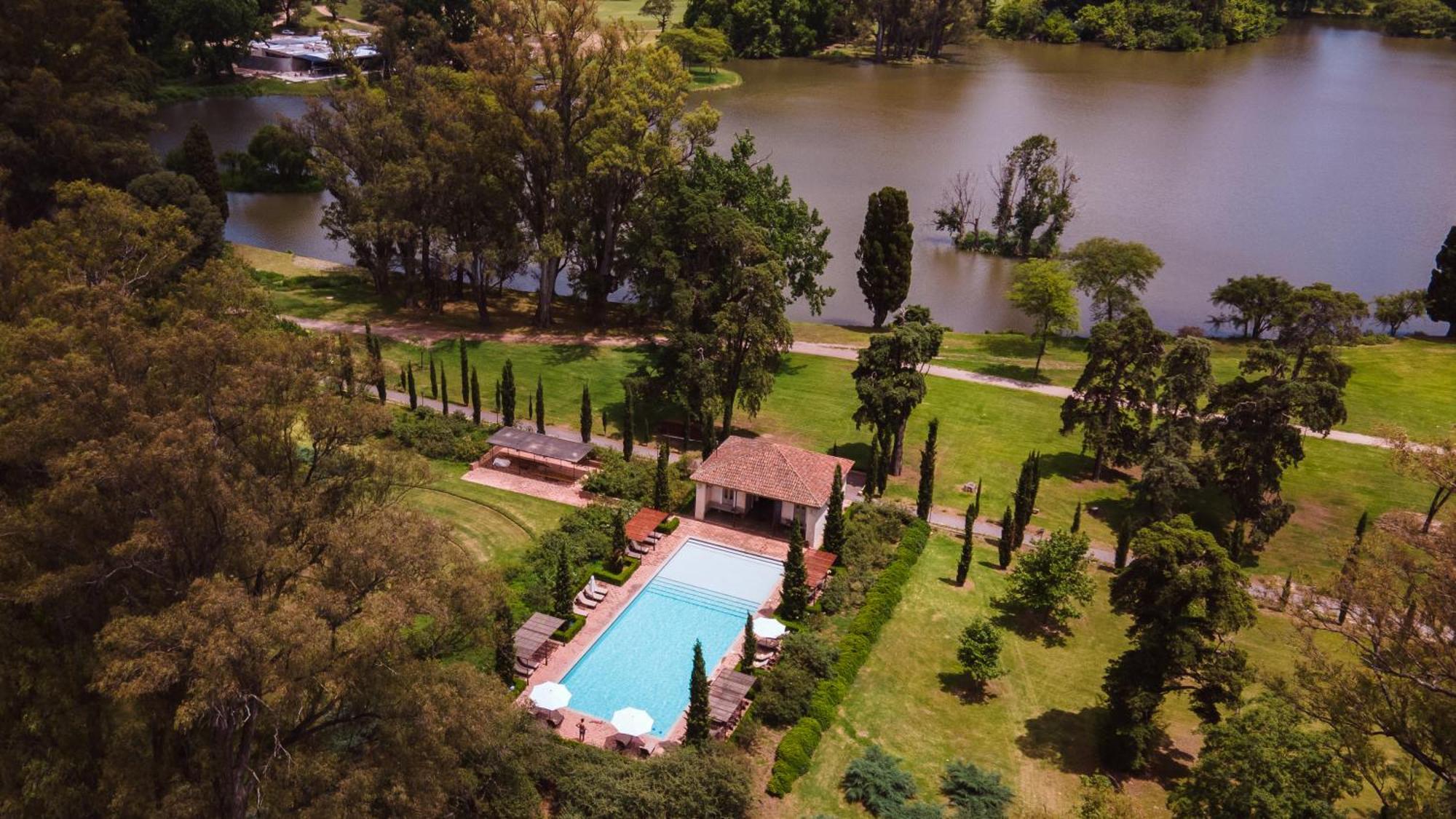 Estancia La Paz Hotel Ascochinga Exterior foto